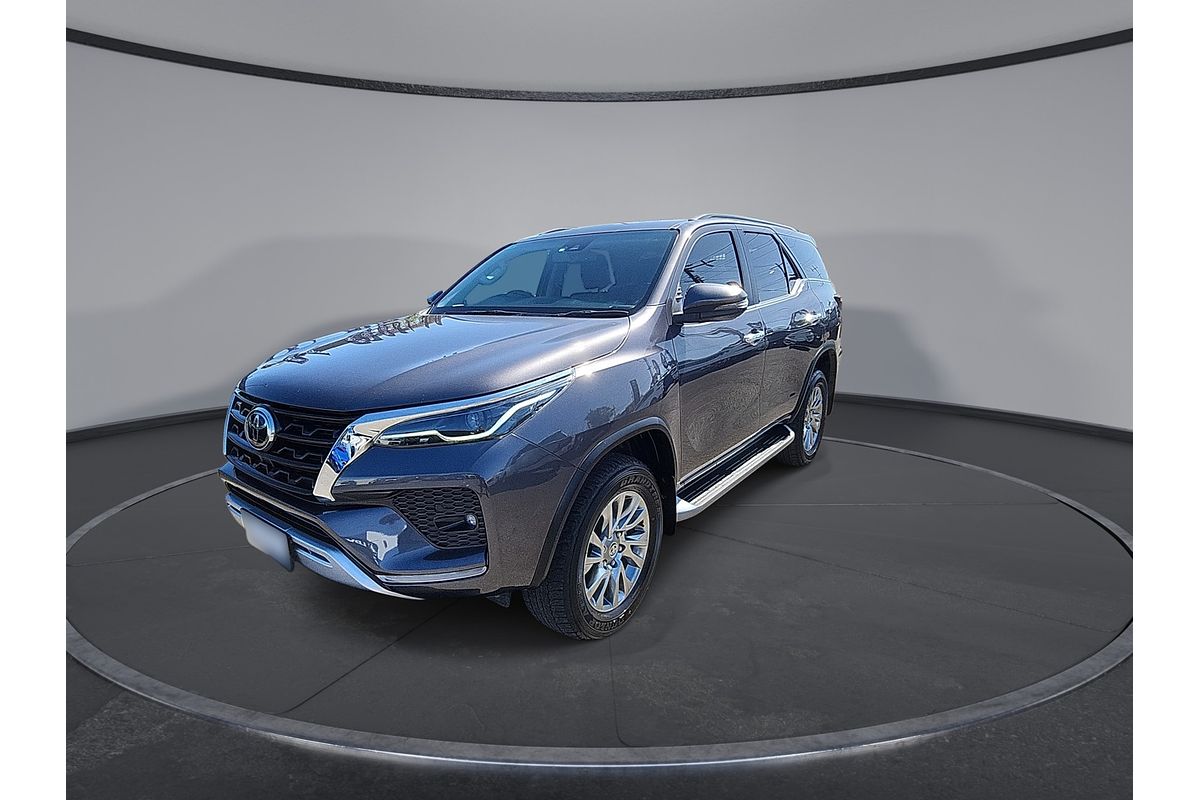 2021 Toyota Fortuner Crusade GUN156R