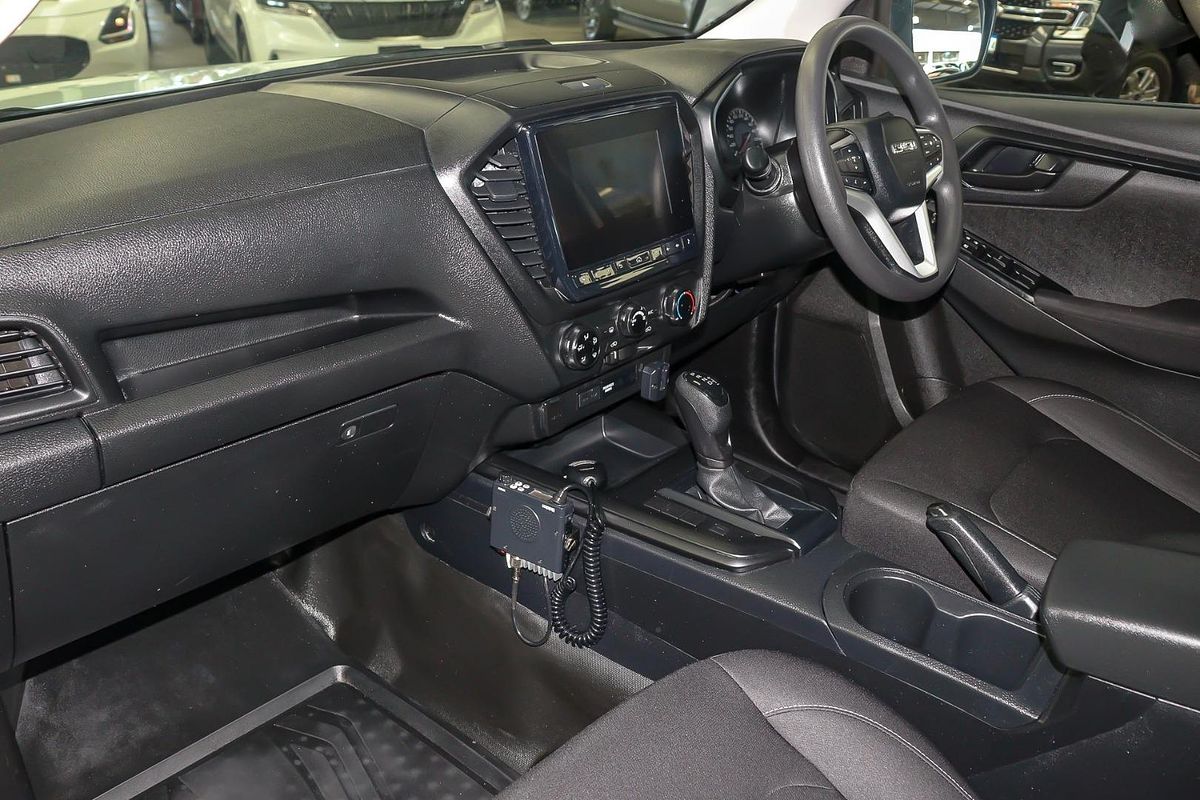 2022 Isuzu D-MAX SX High Ride Rear Wheel Drive