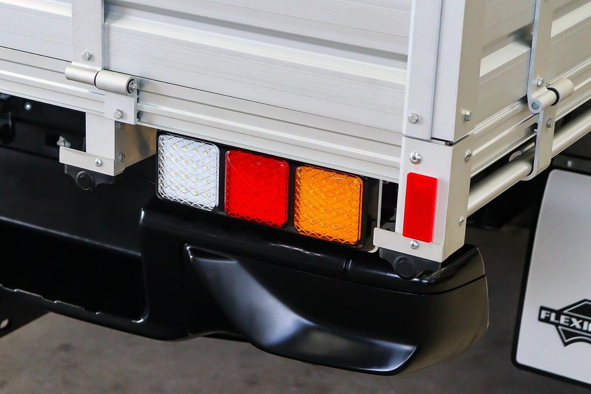 2022 Isuzu D-MAX SX High Ride Rear Wheel Drive