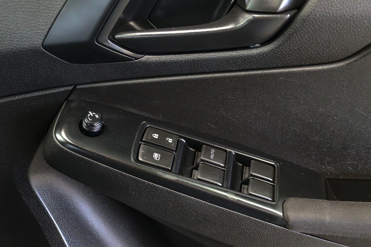 2022 Isuzu D-MAX SX High Ride Rear Wheel Drive