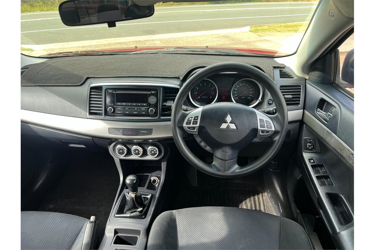2014 Mitsubishi Lancer ES Sport CJ