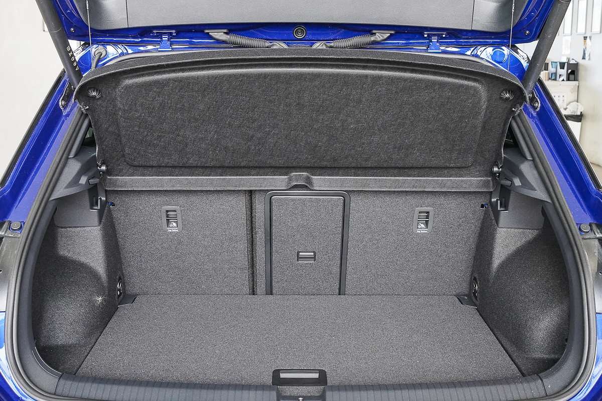 2025 Volkswagen T-Roc R D11