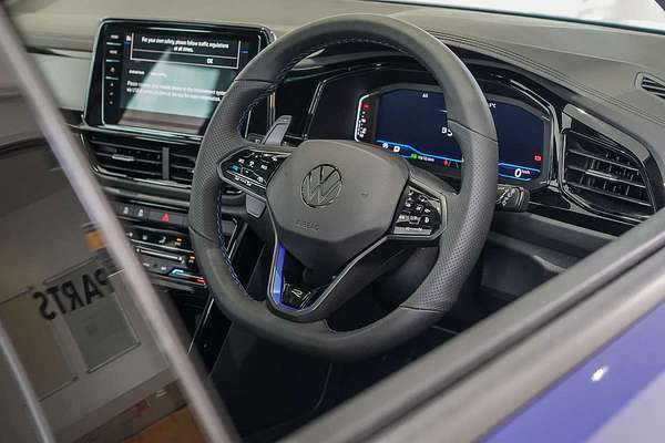 2025 Volkswagen T-Roc R D11