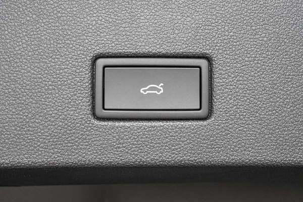 2025 Volkswagen T-Roc R D11