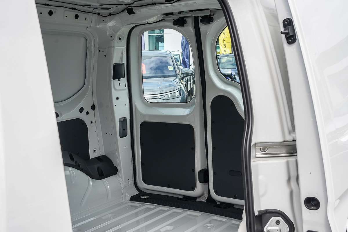 2025 Volkswagen Caddy TSI220 5 LWB