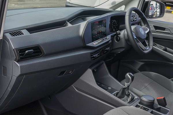 2025 Volkswagen Caddy TSI220 5 LWB