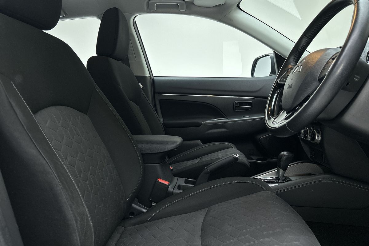 2019 Mitsubishi ASX ES XC