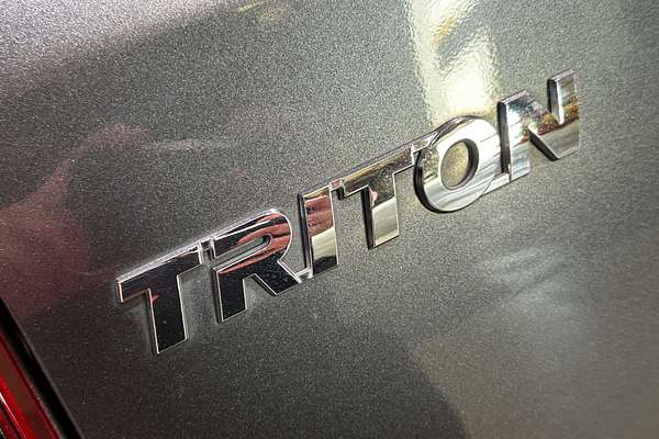 2019 Mitsubishi Triton GLS MR 4X4