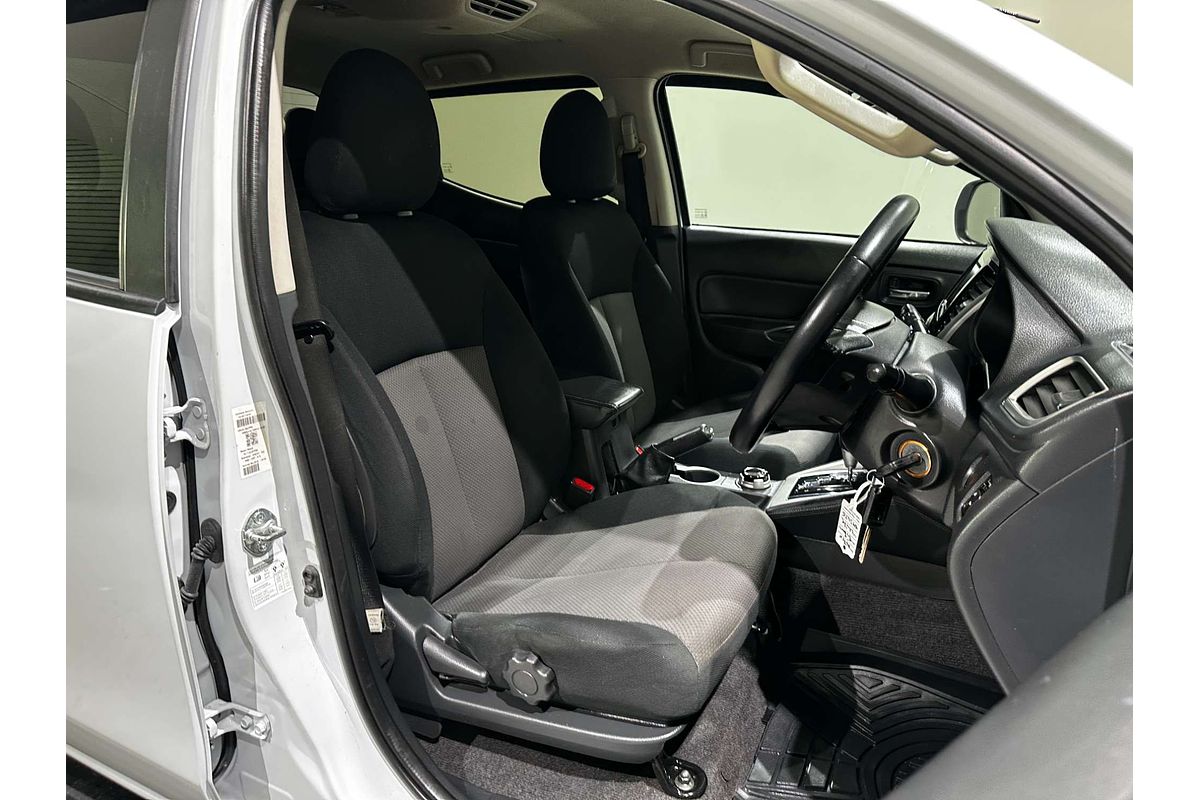 2021 Mitsubishi Triton GLX-R MR 4X4