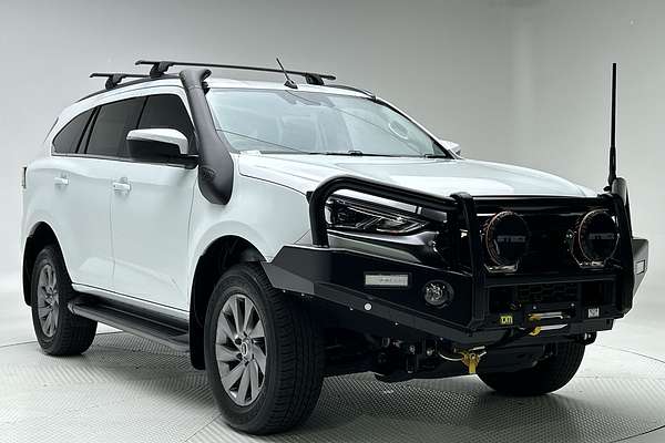 2022 Isuzu MU-X LS-U
