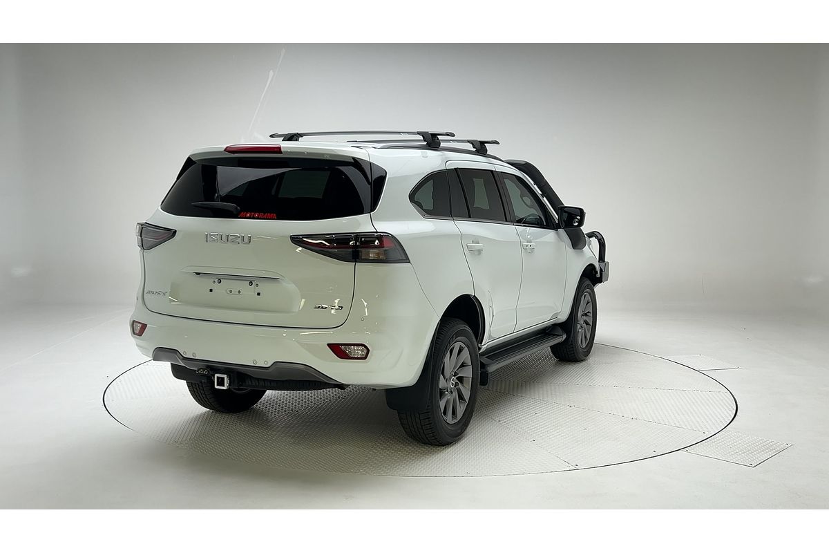 2022 Isuzu MU-X LS-U