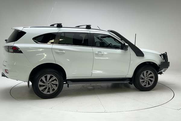 2022 Isuzu MU-X LS-U
