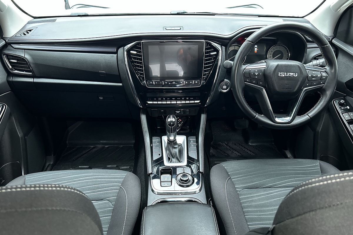 2022 Isuzu MU-X LS-U