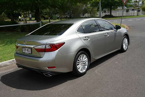 2016 Lexus ES Luxury GSV60R MY16