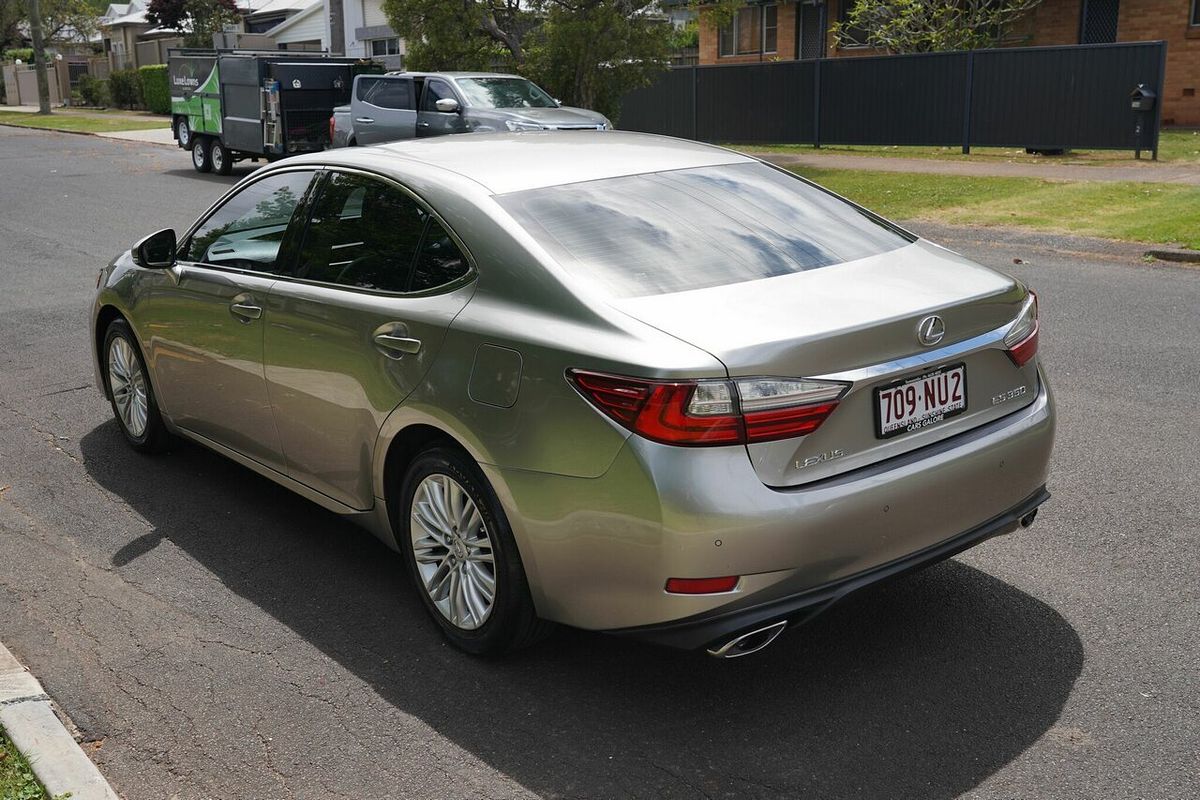 2016 Lexus ES Luxury GSV60R MY16