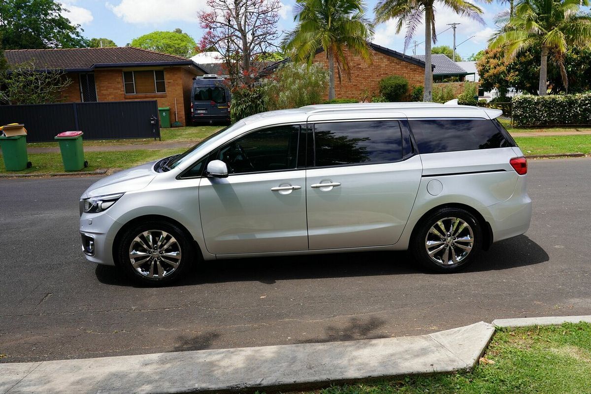 2018 Kia Carnival Platinum YP