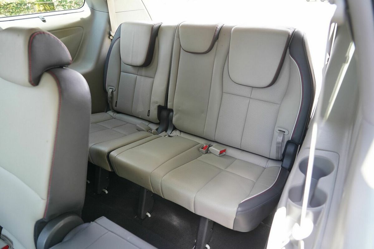 2018 Kia Carnival Platinum YP