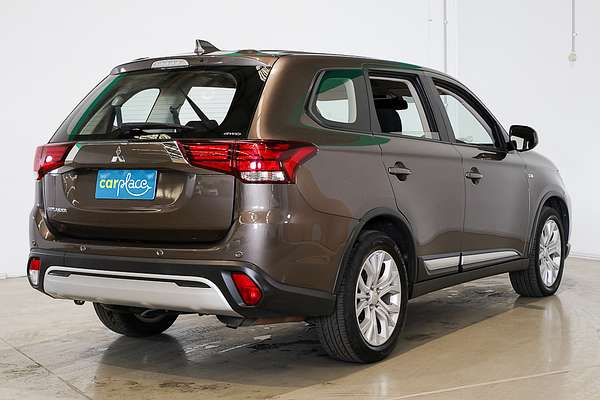 2021 Mitsubishi Outlander ES ZL
