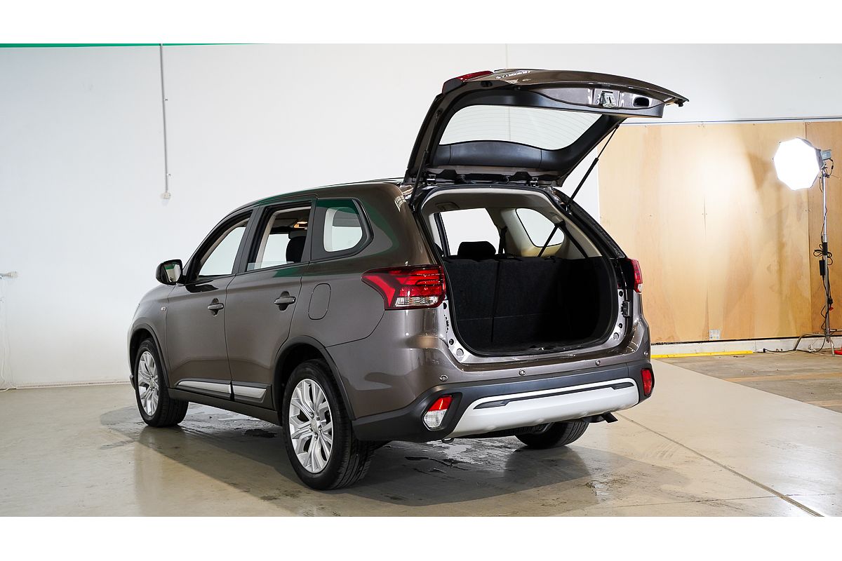 2021 Mitsubishi Outlander ES ZL