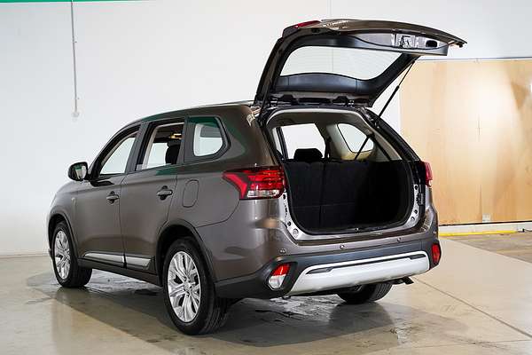 2021 Mitsubishi Outlander ES ZL