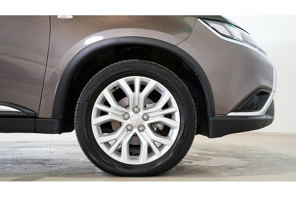 2021 Mitsubishi Outlander ES ZL