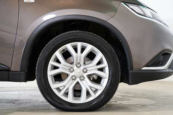 2021 Mitsubishi Outlander ES ZL