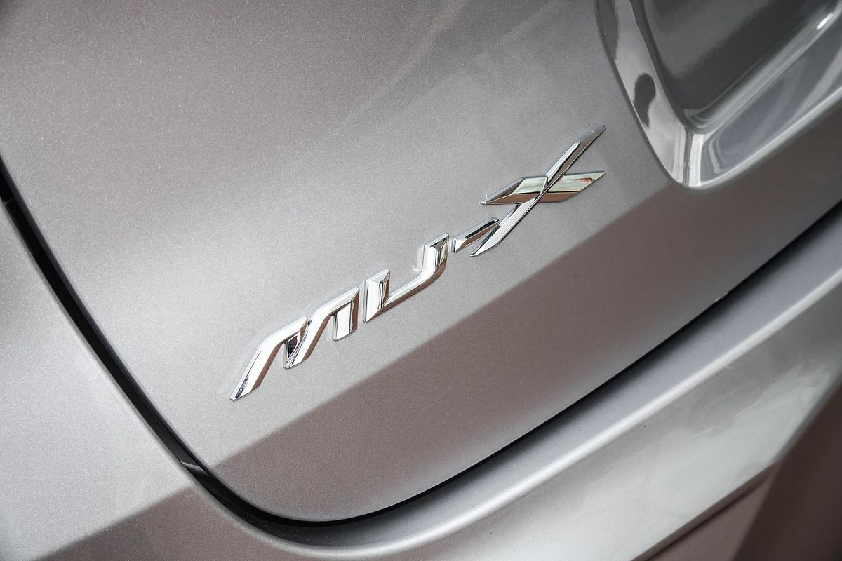 2022 Isuzu MU-X LS-U