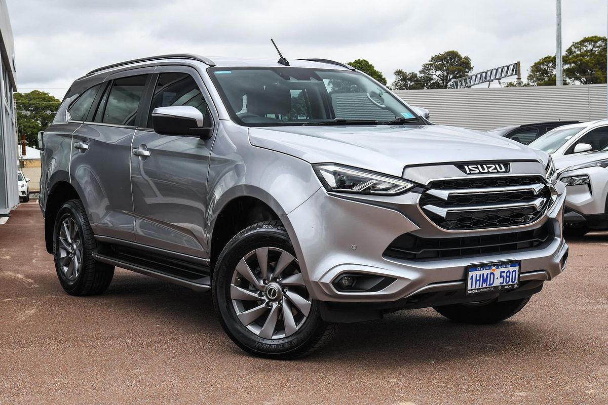 2022 Isuzu MU-X LS-U