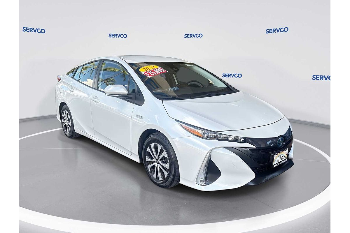 2022 Toyota Prius XLE