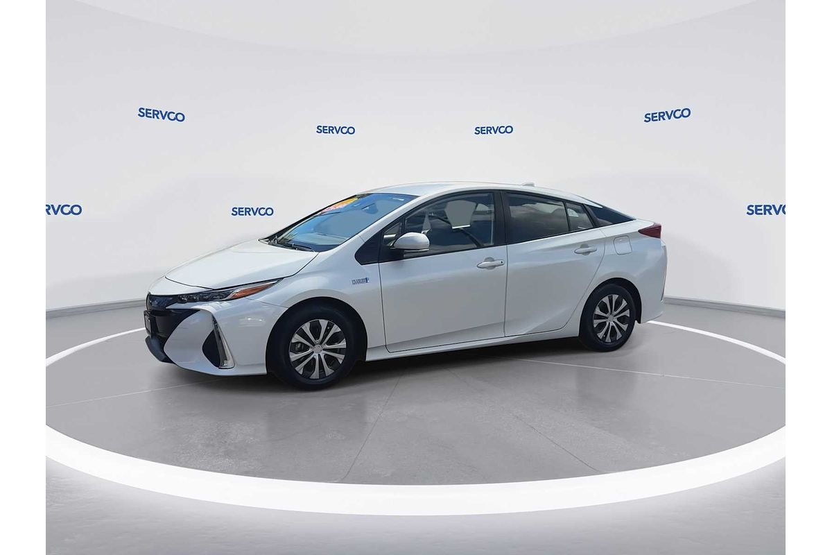 2022 Toyota Prius XLE