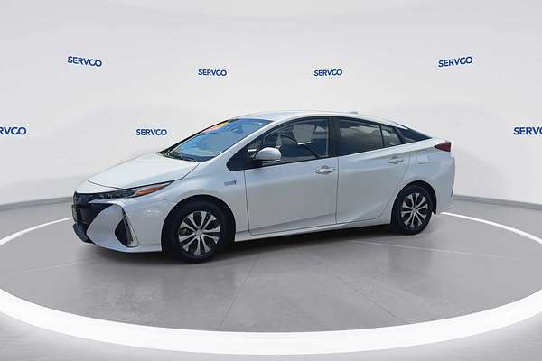 2022 Toyota Prius XLE
