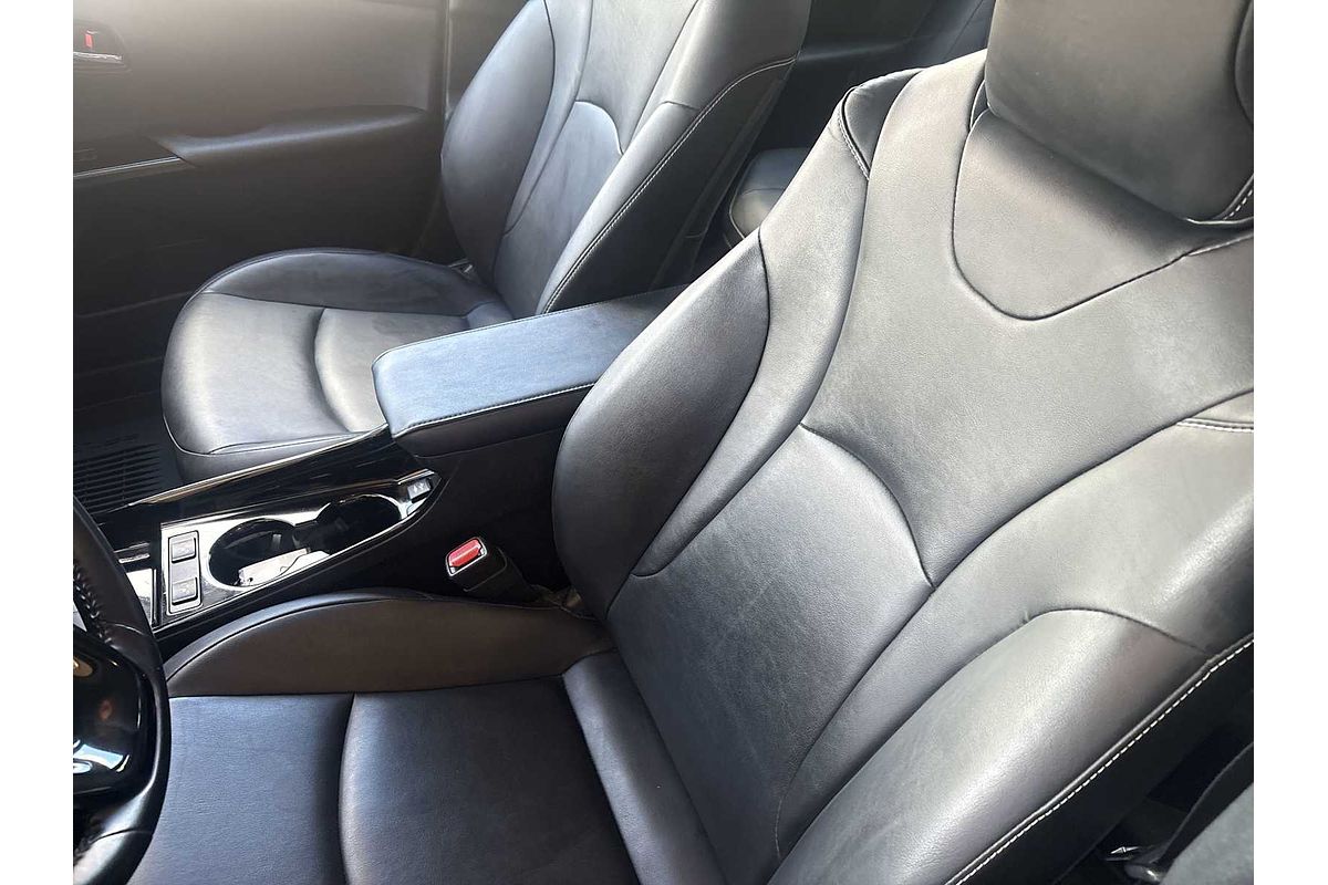 2022 Toyota Prius XLE