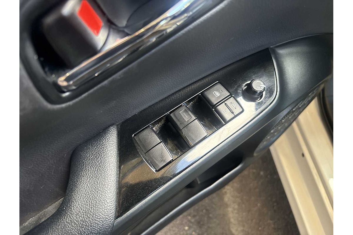 2022 Toyota Prius XLE
