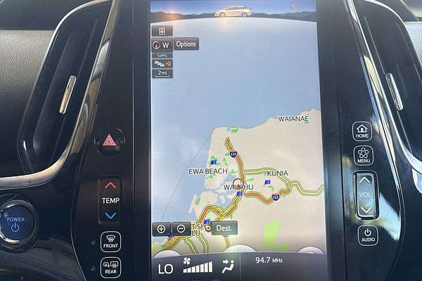 2022 Toyota Prius XLE