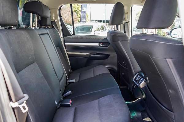 2021 Toyota Hilux SR5 GUN126R 4X4