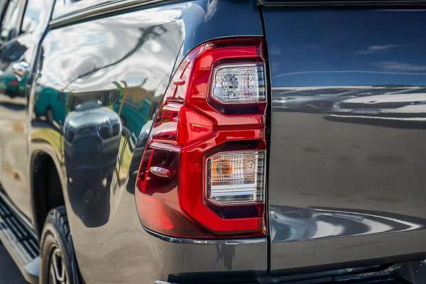 2021 Toyota Hilux SR5 GUN126R 4X4