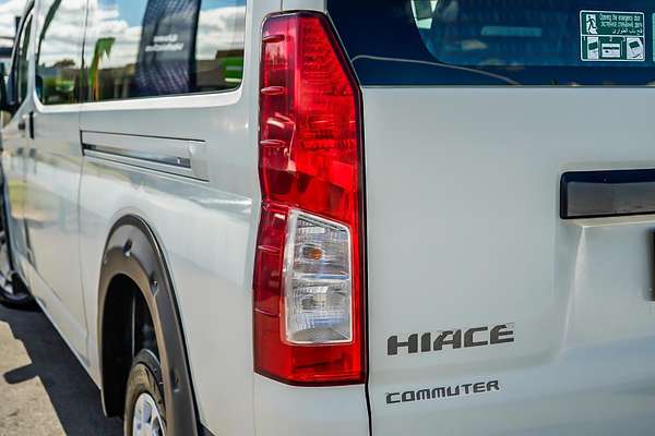 2022 Toyota Hiace Commuter GDH322R ELWB High Roof