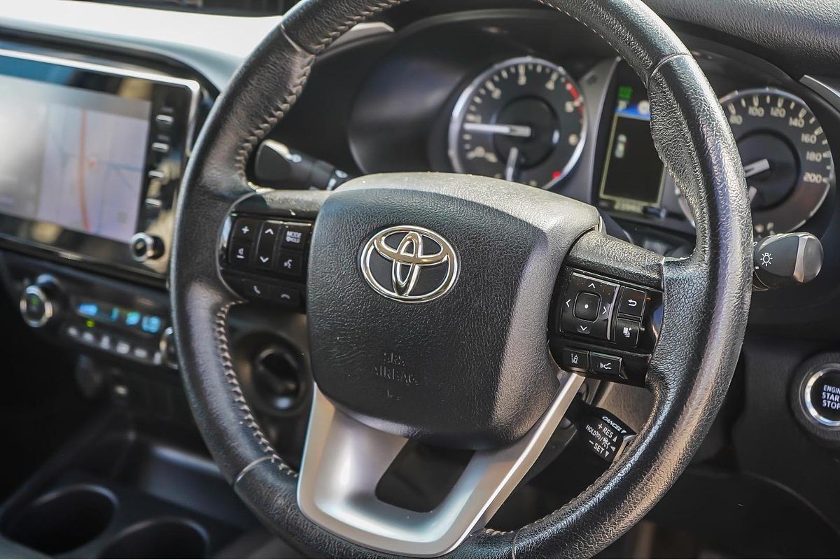 2021 Toyota Hilux SR5 GUN126R 4X4