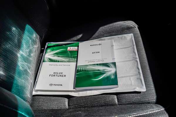 2021 Toyota Hilux SR5 GUN126R 4X4