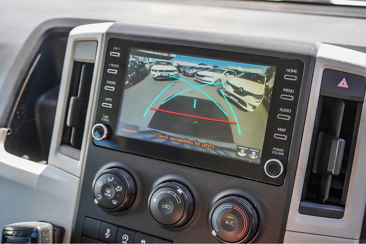 2022 Toyota Hiace Commuter GDH322R ELWB High Roof