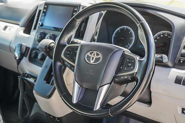 2022 Toyota Hiace Commuter GDH322R ELWB High Roof