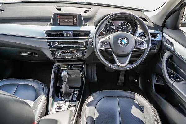 2016 BMW X1 sDrive18d F48