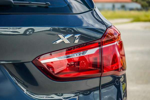2016 BMW X1 sDrive18d F48