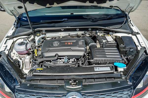 2016 Volkswagen Golf GTI 7
