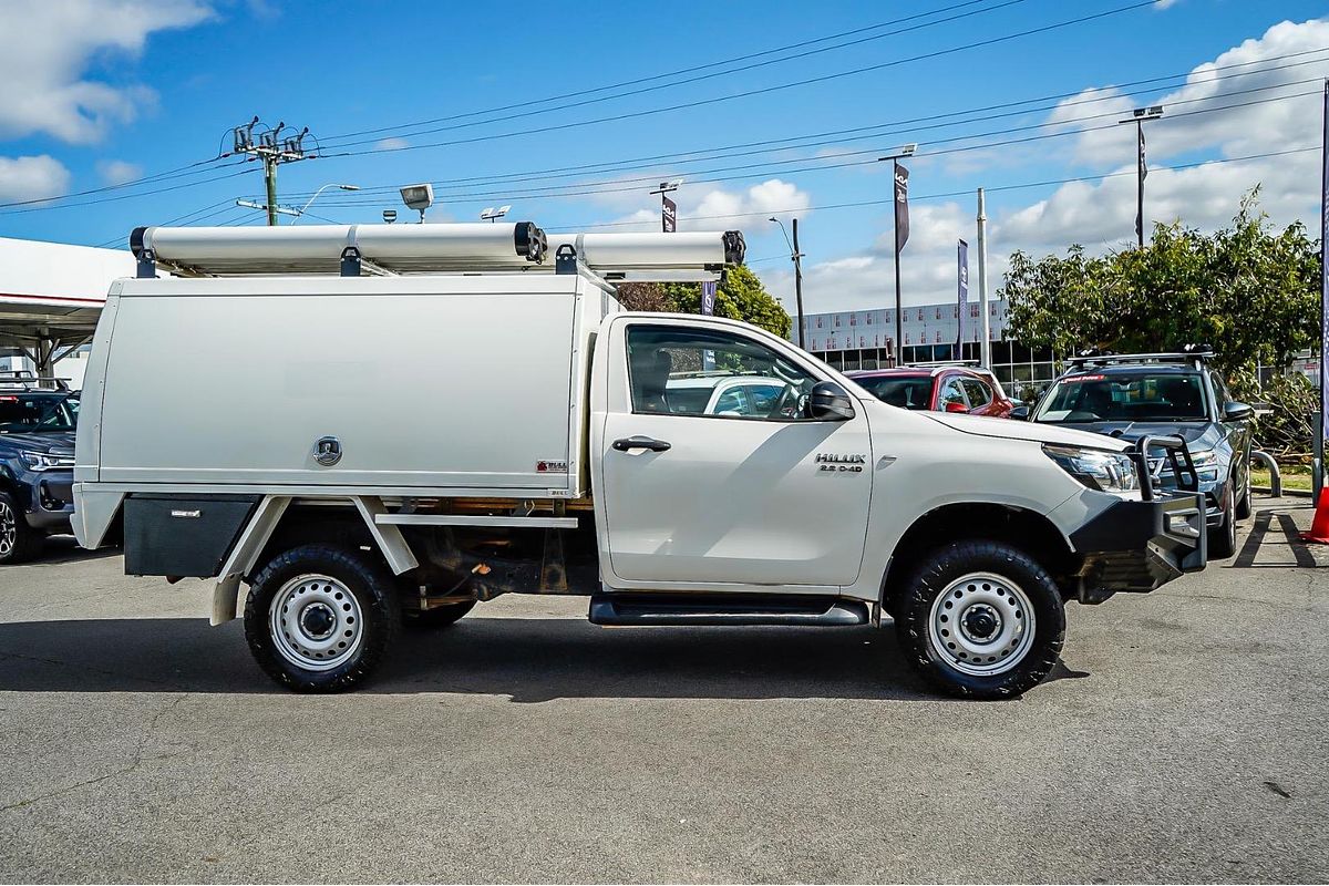 2020 Toyota Hilux SR GUN126R 4X4