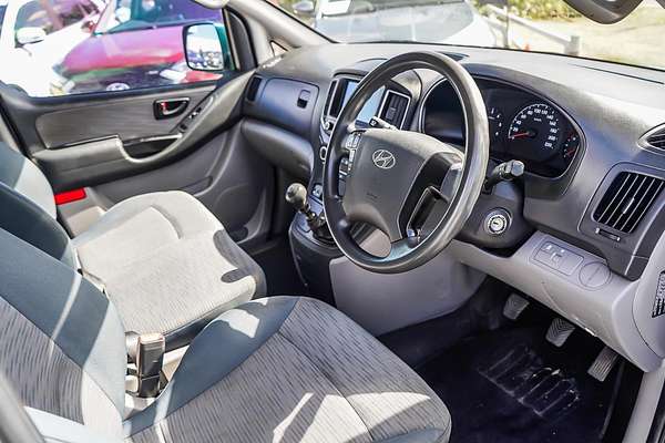 2017 Hyundai iLoad TQ3-V Series II