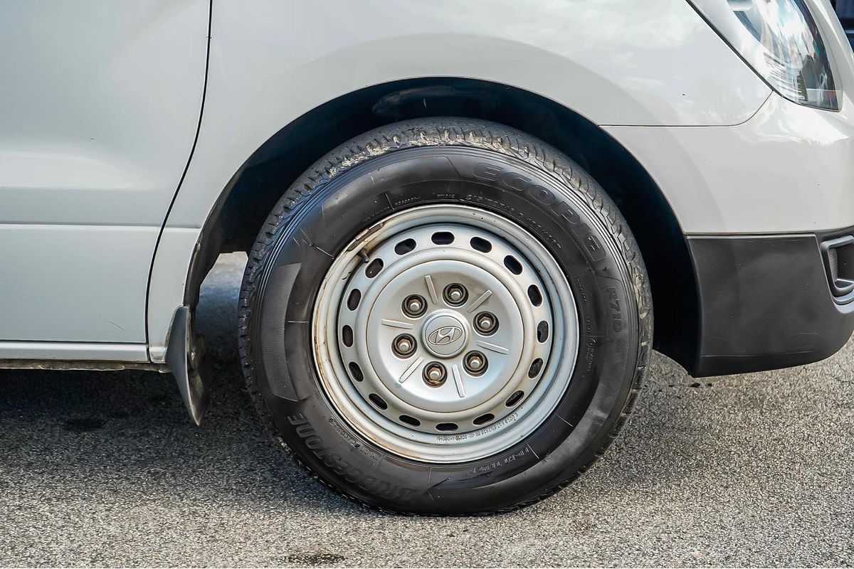 2017 Hyundai iLoad TQ3-V Series II