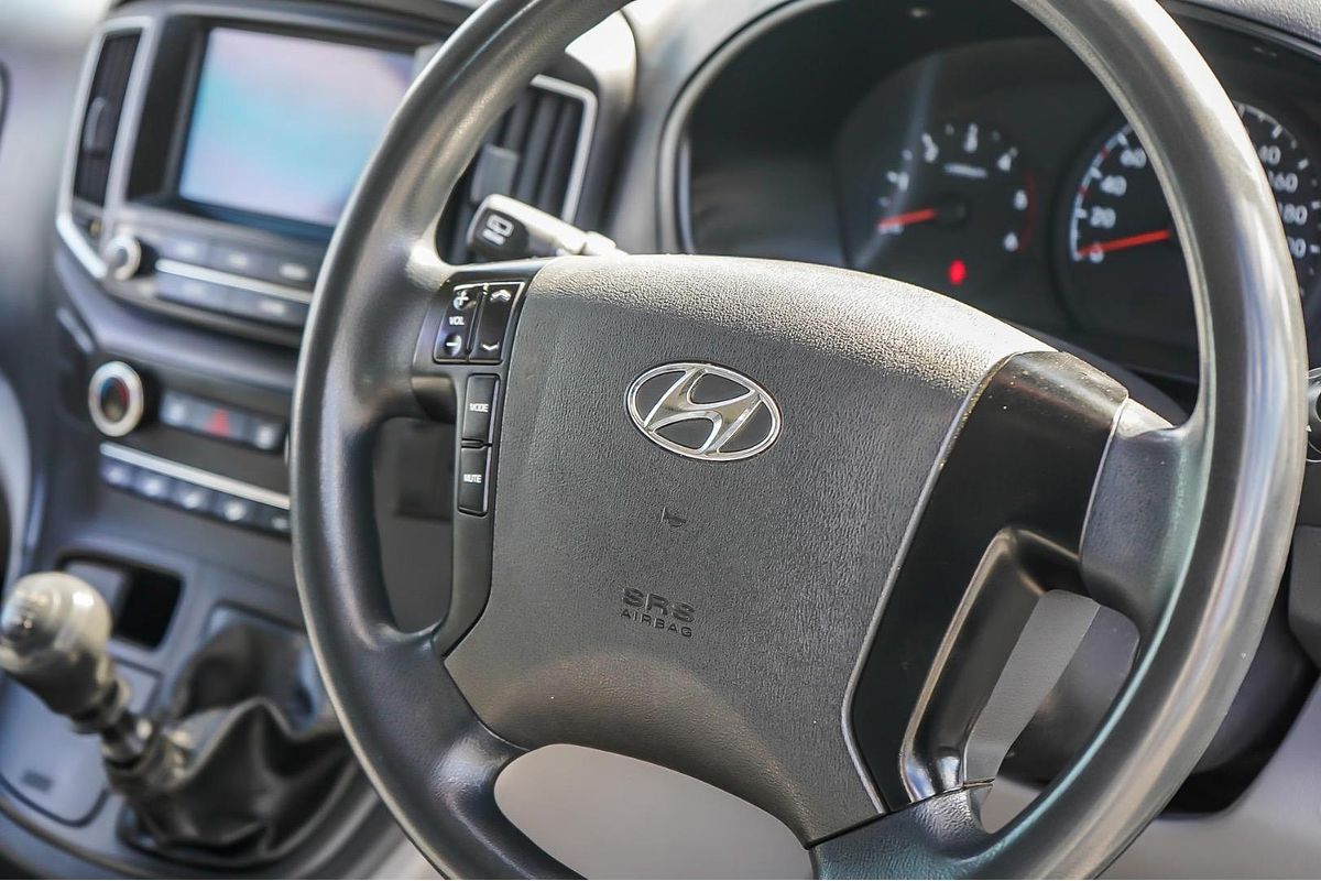 2017 Hyundai iLoad TQ3-V Series II