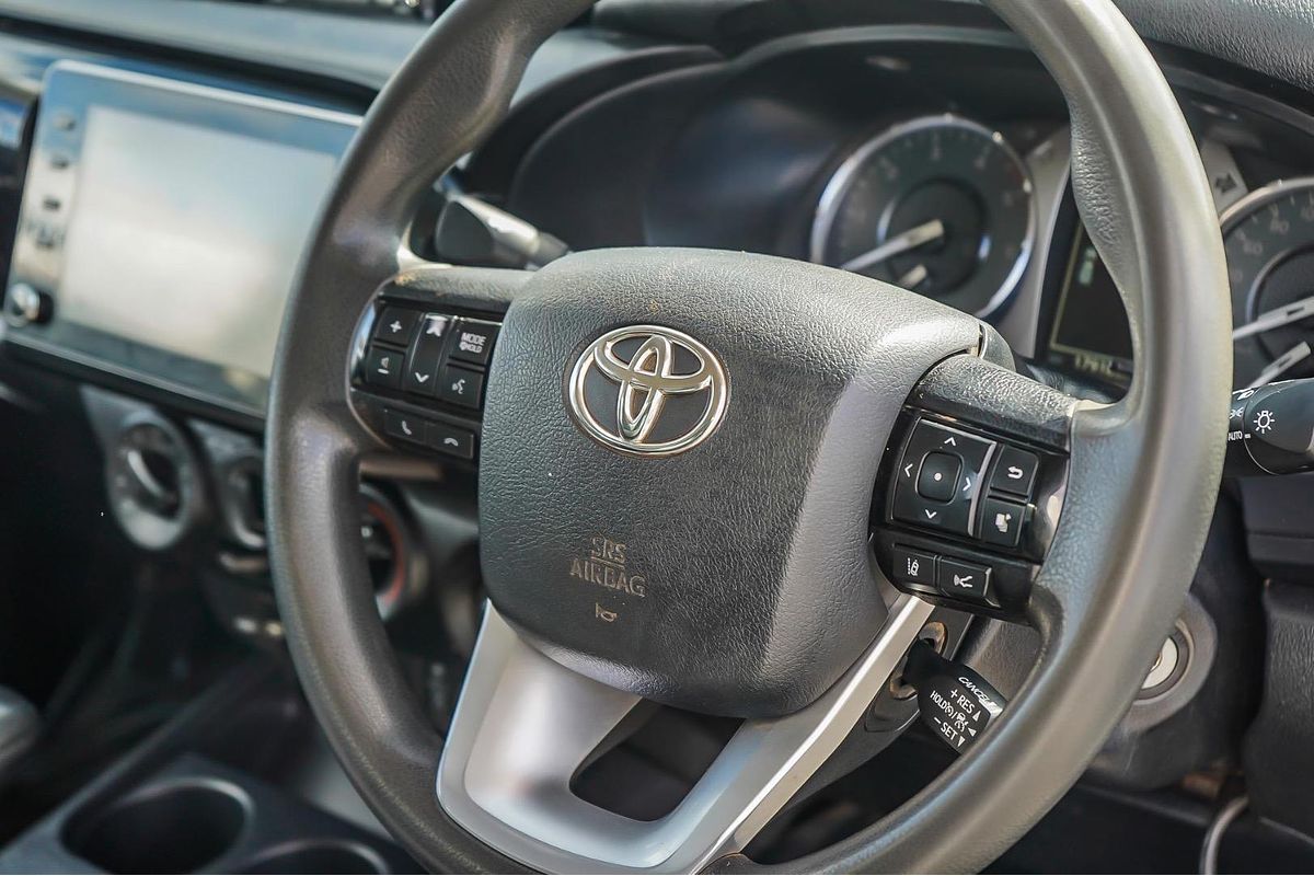 2020 Toyota Hilux SR GUN126R 4X4