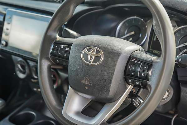 2020 Toyota Hilux SR GUN126R 4X4
